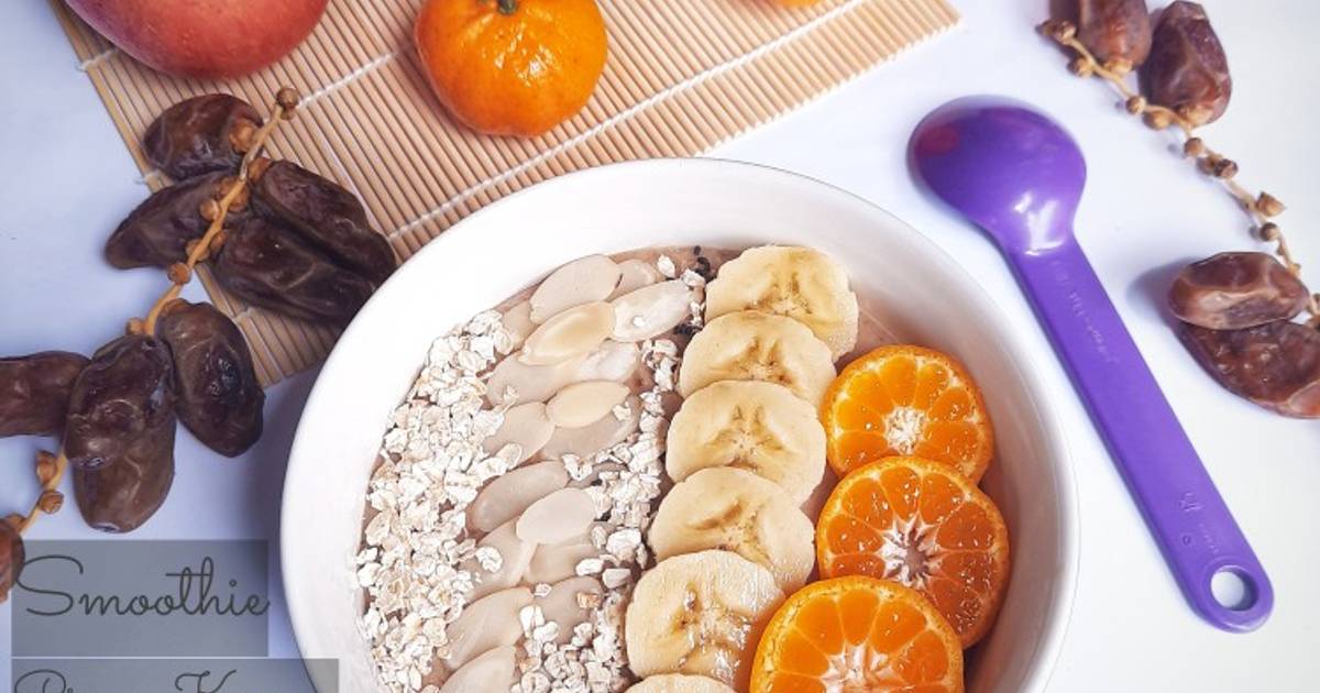 Resep Smoothie Bowl Pisang Kurma oleh melda yanti Cookpad