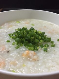 Hình của món Cháo cá dìa và tôm.