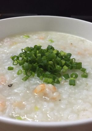 Hình của món Cháo cá dìa và tôm.