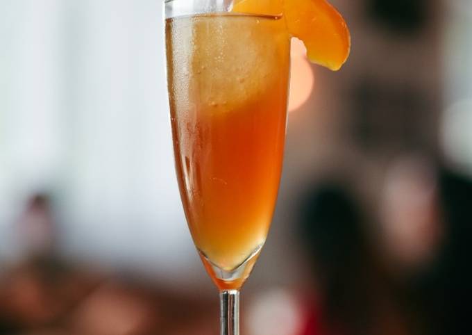 Peach Perfect (Cocktail)