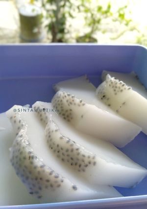 Foto resep Puding kelapa muda selasih nutrijell