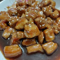 A picture of Chinese Sweet and Sour Pork 糖醋排骨.