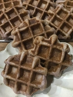 桑葚鬆餅麵包（Vitantonio 鬆餅機） 的食譜成品照片