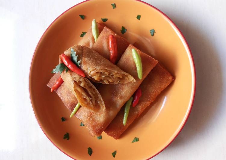 Resep Lumpia mie telur asin (salted egg), Enak