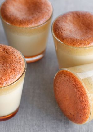 A picture of Castella Caramel Pudding.