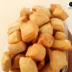 A picture of Buttered milky chinchin.