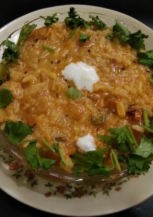A picture of Buttermilk masala khichdi.