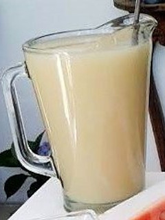 Una foto de Horchata de avena, coco y almendras