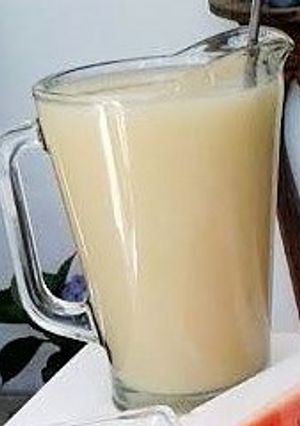 Una foto de Horchata de avena, coco y almendras
