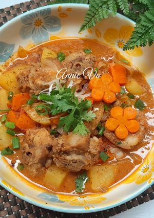 Hình của món Đuôi heo nấu pate.
