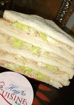 A picture of Tuna sandwich.