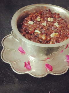சிவப்பு காராமணி இனிப்பு சுண்டல். (Sivappu kaaramani inippu sundal recipe in tamil) செய்முறை முக்கிய புகைப்படம்