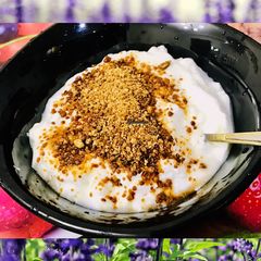 A picture of Jaggery raita.