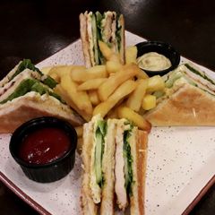 A picture of Club sandwich.