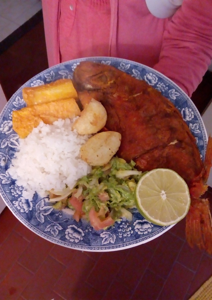 Una foto de Mojarra Frita