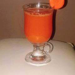 A picture of Carrot drink.
