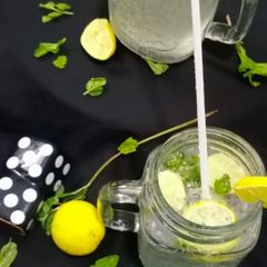 A picture of Virgin mojito.