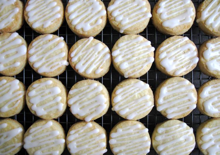 Lemon Shortbread Cookies