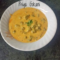 Bhindi Kadhi - fusion of Gujarati Kadhi with Bhindi A picture of Bhindi Kadhi - fusion of Gujarati Kadhi with Bhindi.