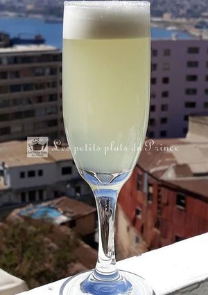 Une photo de Pisco sour de Santiago du Chili