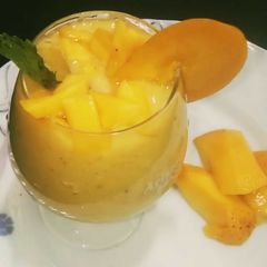 A picture of Mango Curd Smoothie.