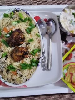 மஞ்சூரியன் ஃப்ரைடு ரைஸ் 😋 (Manchurian fried rice recipe in tamil) செய்முறை முக்கிய புகைப்படம்