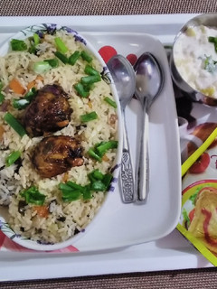 மஞ்சூரியன் ஃப்ரைடு ரைஸ் 😋 (Manchurian fried rice recipe in tamil) செய்முறை முக்கிய புகைப்படம்