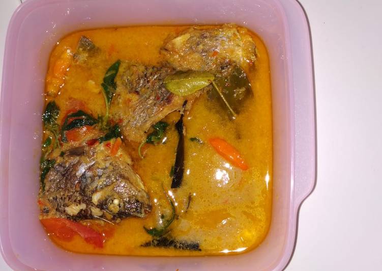 Bumbu meracik Mujair Kuah Santan, Menggugah Selera