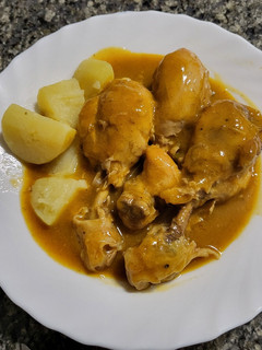 Una foto de Muslos de pollo a la cerveza