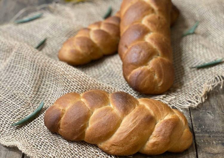 Brioches all'acqua (di @Mariagraziacericola)