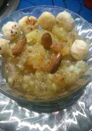 A picture of Aloo ka halwa.