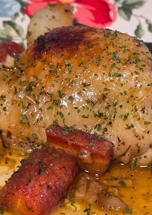A picture of Honey garlic roasted chicken thighs.