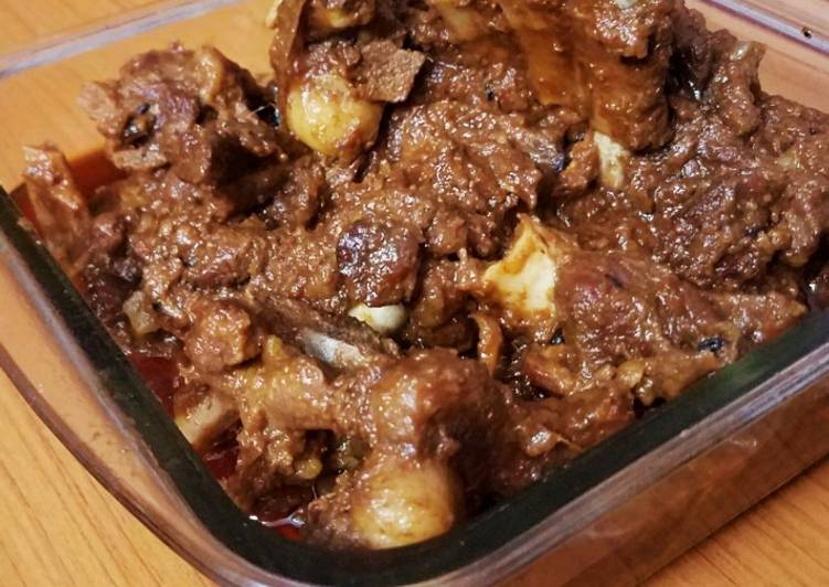 Recipe of Award-winning মটন কষা(Mutton kosha recipe in Bengali)