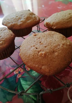 Una foto de Muffins de plátano con nuez