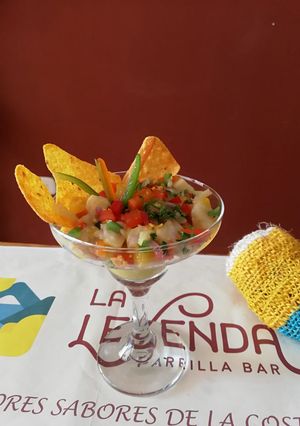Una foto de Ceviche de corvina y robalo