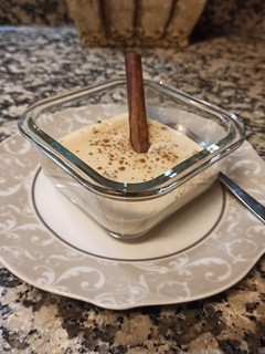 Una foto de Natillas con harina de arroz y nueces. Sin lactosa