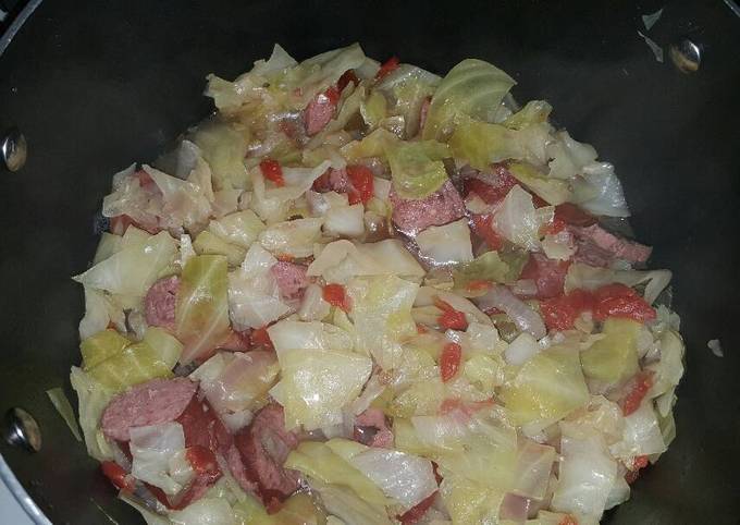 Boiled cabbage and beef sausage recipe main photo