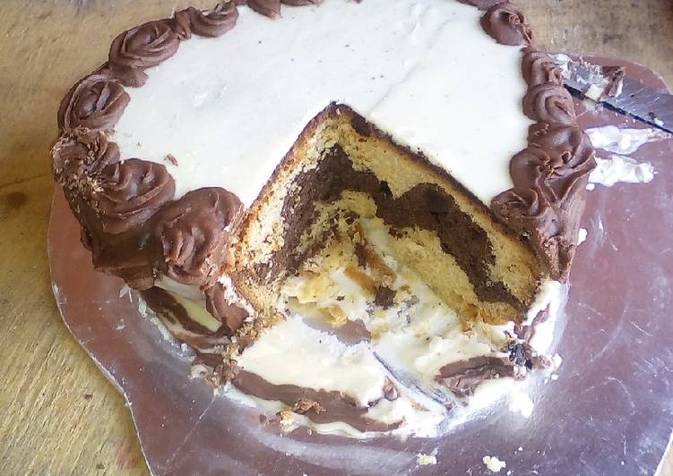 Simple Way to Make Favorite Marble cake decorated with Royal icing