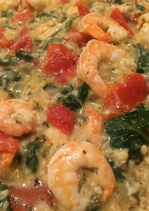 A picture of Creamy Garlic Butter Tuscan Shrimp.