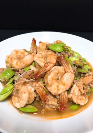 รูปของ กุ้งผัดสะตอกะปิหมูสับ