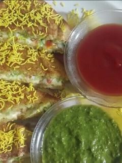 વેજ ચીઝ ટોસ્ટ સેન્ડવીચ રેસીપી મુખ્ય ફોટો