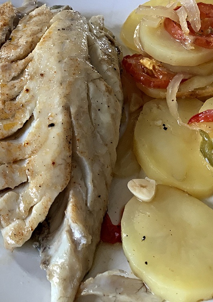 Una foto de Corvina al horno