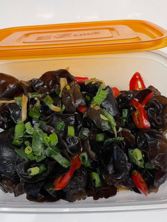 涼拌木耳 (懶人版) 的食譜成品照片