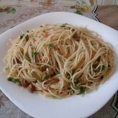 Spaghetti in wetfry beef. #4weekschallenge#authormarathon A picture of Spaghetti in wetfry beef. #4weekschallenge#authormarathon.