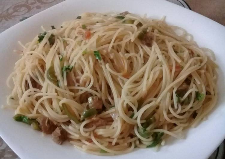 Recipe of Quick Spaghetti in wetfry beef. #4weekschallenge#authormarathon