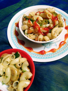 मैकरोनी (Macaroni recipe in Hindi) रेसिपी मुख्य फोटो