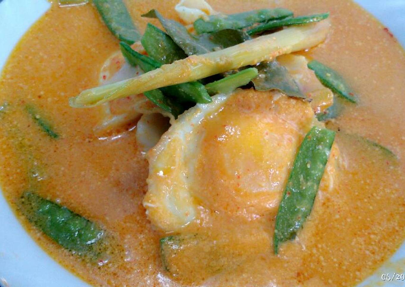 Gulai telur bebek mata sapi