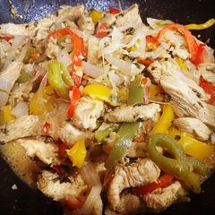 A picture of Chicken Fajitas.