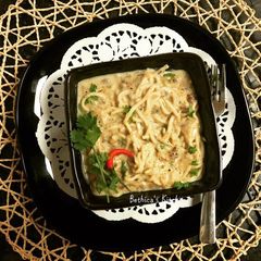Noodles in White Sauce A picture of Noodles in White Sauce.
