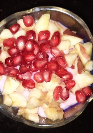 फ्रूट कस्टर्ड (fruit custard recipe in Hindi) रेसिपी मुख्य फोटो